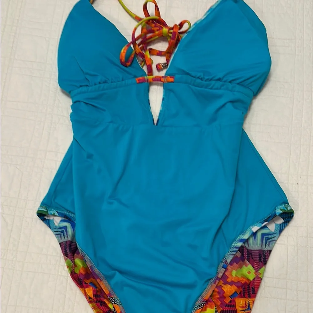Nanette Lepore Multi Color Keyhole Plunging Neckline One Piece Swimsuit - Picture 6 of 11